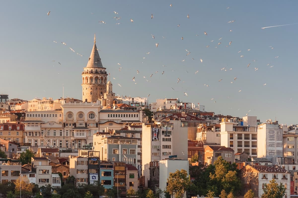 Toshkentdan Istanbulga chipta qancha turadi? 2026-yil narxlari