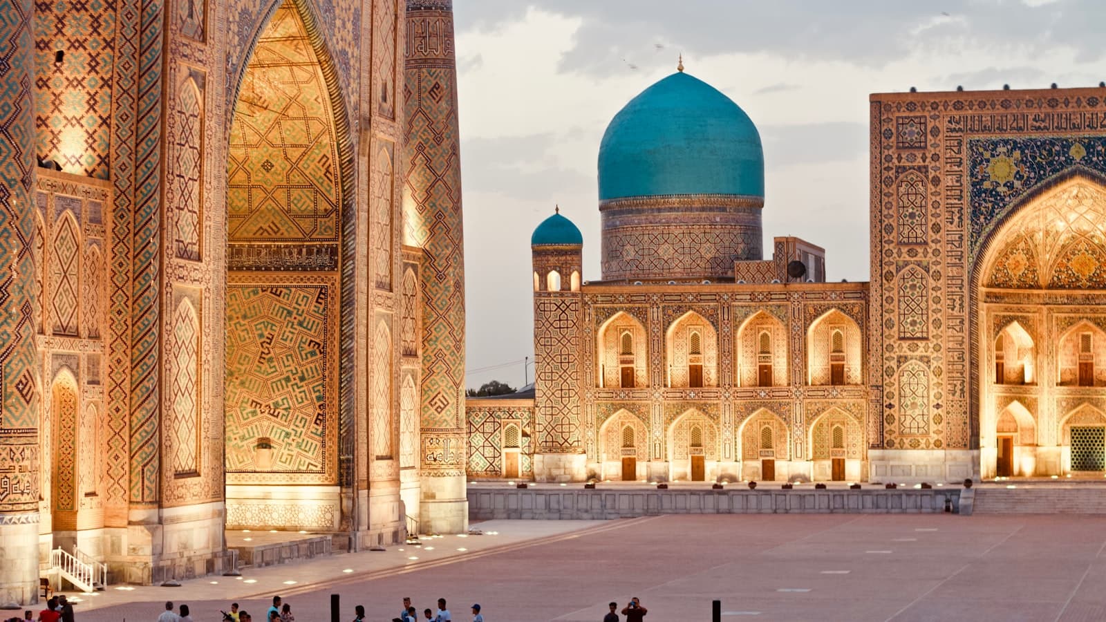 Domestic Flights in Uzbekistan 2026: Prices, Routes and Booking Guide